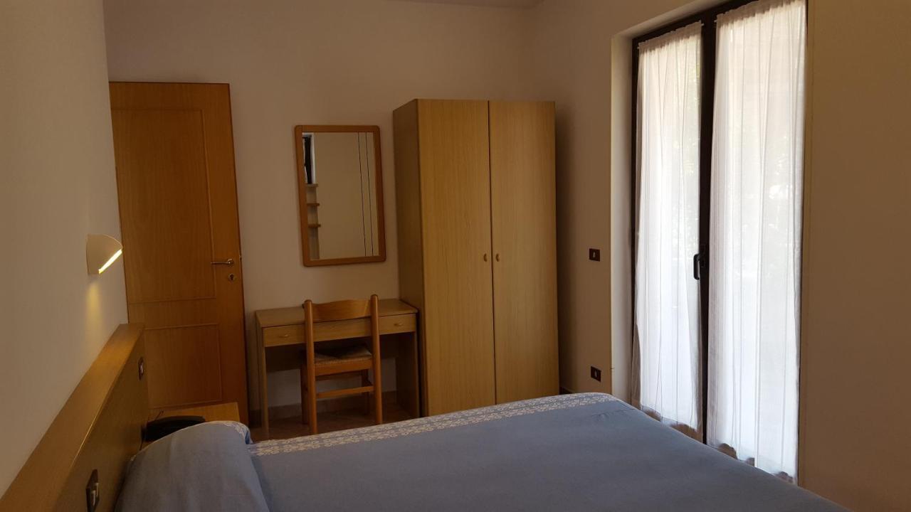 Hotel Pace Brenzone sul Garda Exterior foto