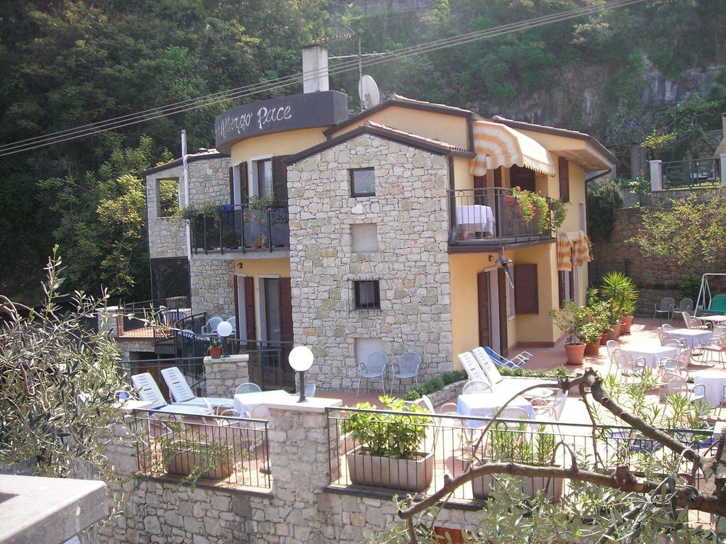 Hotel Pace Brenzone sul Garda Exterior foto